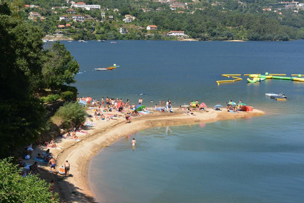 Al Vivenda Romantica Герес Экстерьер фото