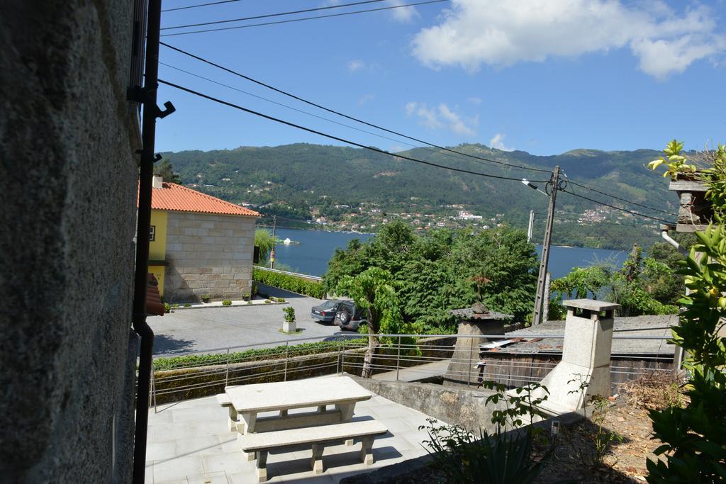 Al Vivenda Romantica Герес Экстерьер фото